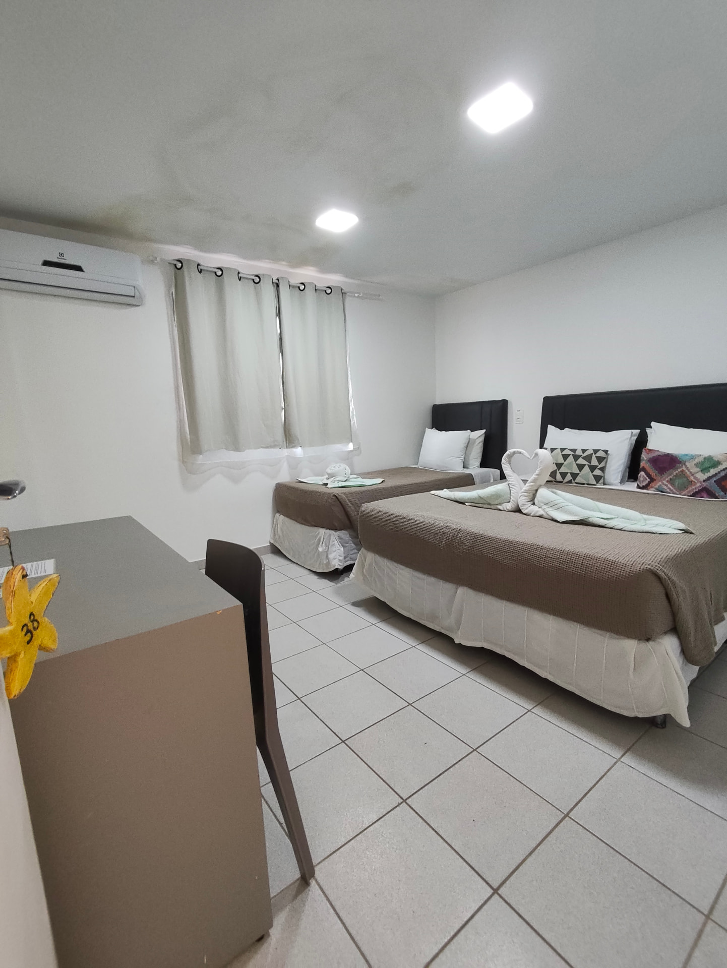 Suíte Triplo Frente Mar P2 - quarto